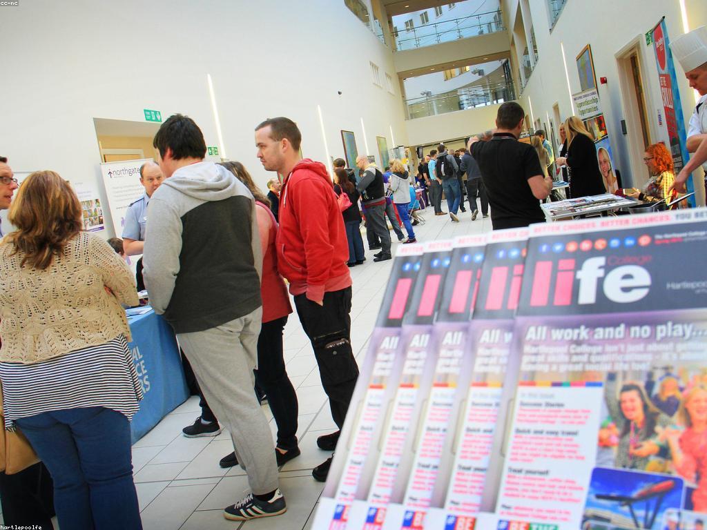 ការពិភាក្សាអំពី VIP: អ្វីដែលអ្នកត្រូវដឹង